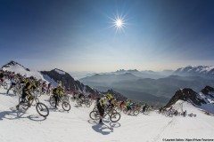 Alpe d'Huez Mountain Biking - Megavalanche Mass Start