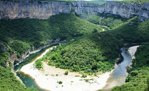 Activity holidays in the Ardèche, France