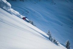 Snowboarding Steep Powder in Les Arcs