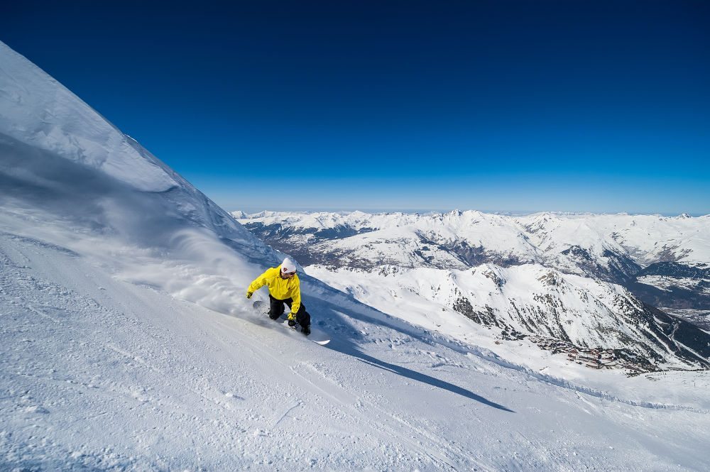 Snowboarding in Bourg-Saint-Maurice