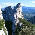 Rock climbing in Les Dentelles de Montmirail
