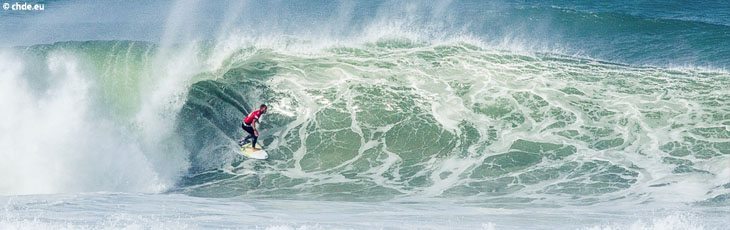 Surfing in South West France