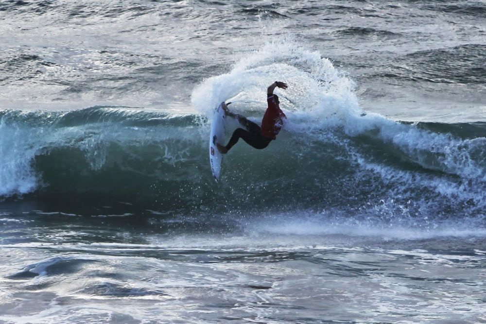 Mick Fanning surfing in Le Penon, Seignosse, France