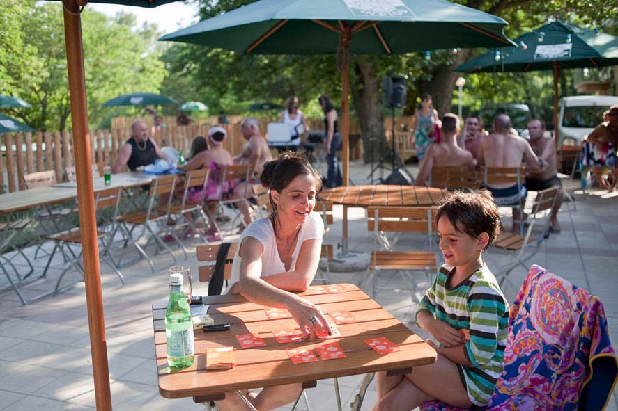 Camping Indigo Gorges du Verdon CafÃ©-Restaurant Terrace