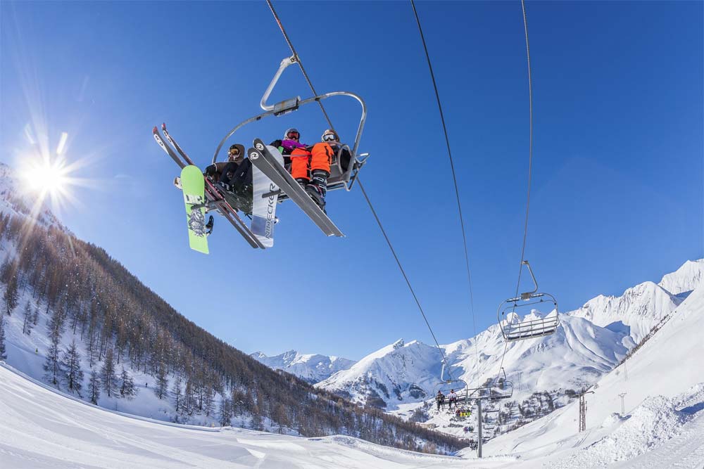 Skiing in Val d'Allos in the Ubaye Valley