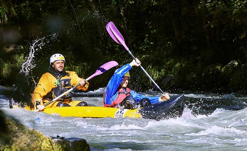 Hotdog Kayaking on the Isere river with Arc Aventures