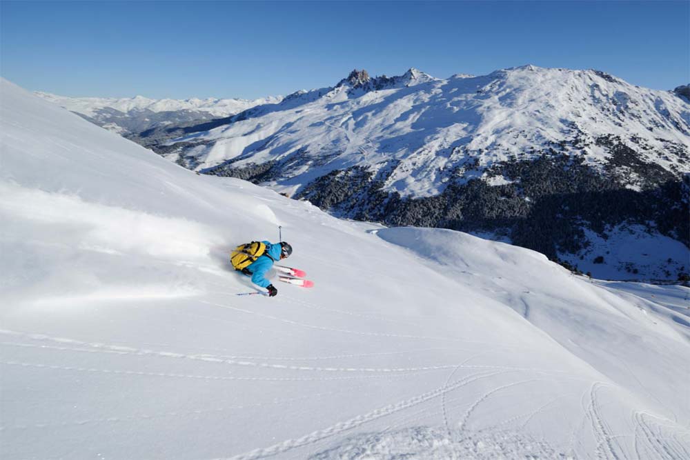 Skiing in Bride-les-Bains in Les 3 Vallées