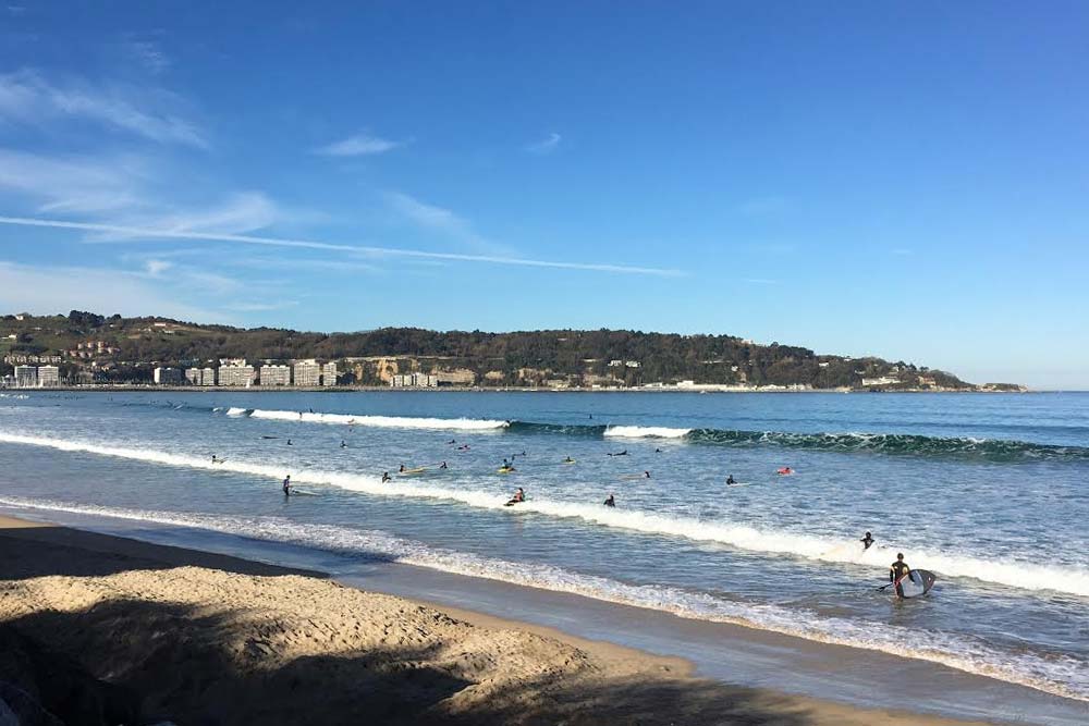 surfing-hendaye-featured