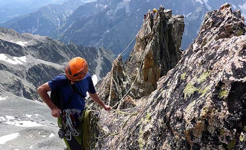 Climbing the Barre des Ecrins with Undiscovered Mountains