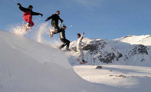 Snowshoeing in the southern French Alps with Undiscovered Mountains