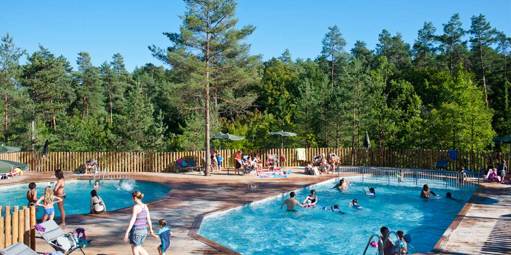 Huttopia Lanmary campsite swimming pool