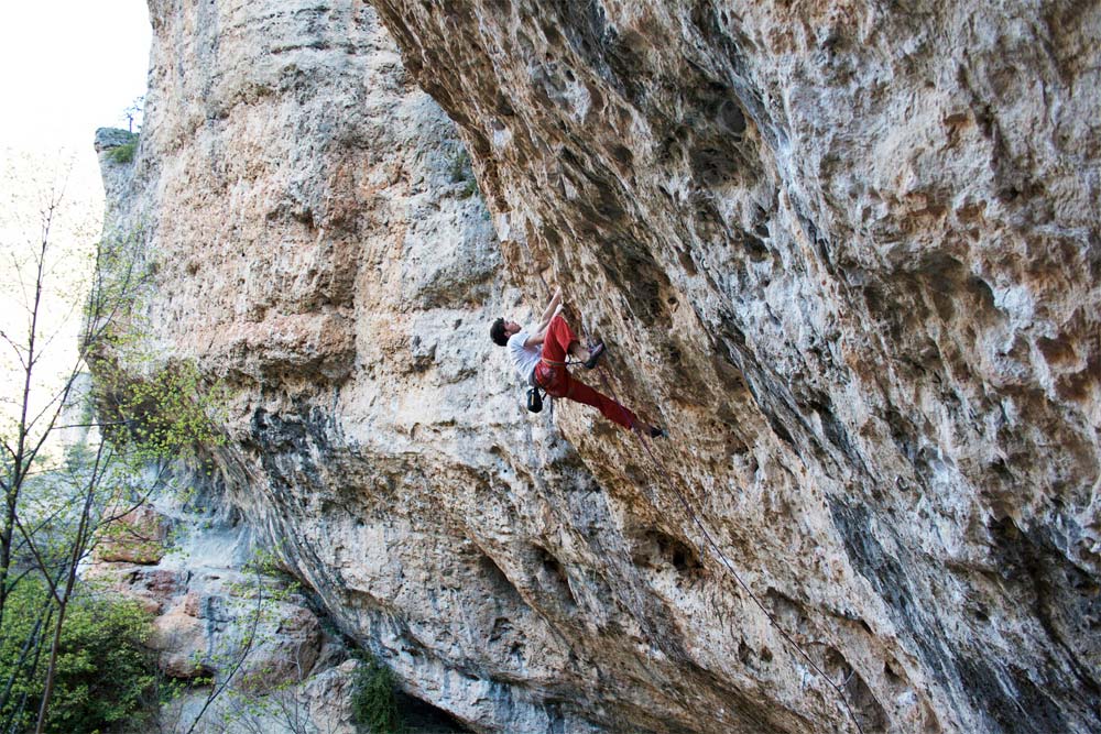 Rock climbing in the Gorges du Tarn