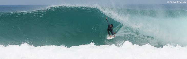 Surfing in Biscarrosse