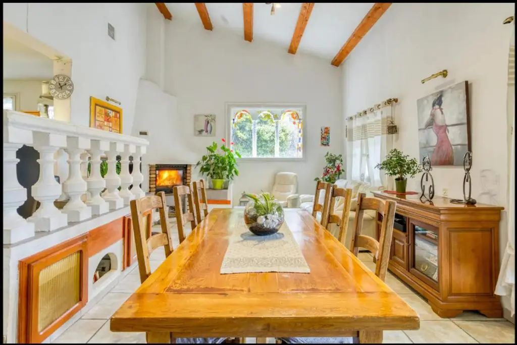 Villa Regain Chambres et Table d'Hôtes, Gréolières