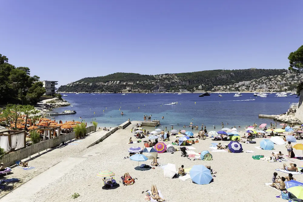 Plage Passable on the Sentier Littoral in France
