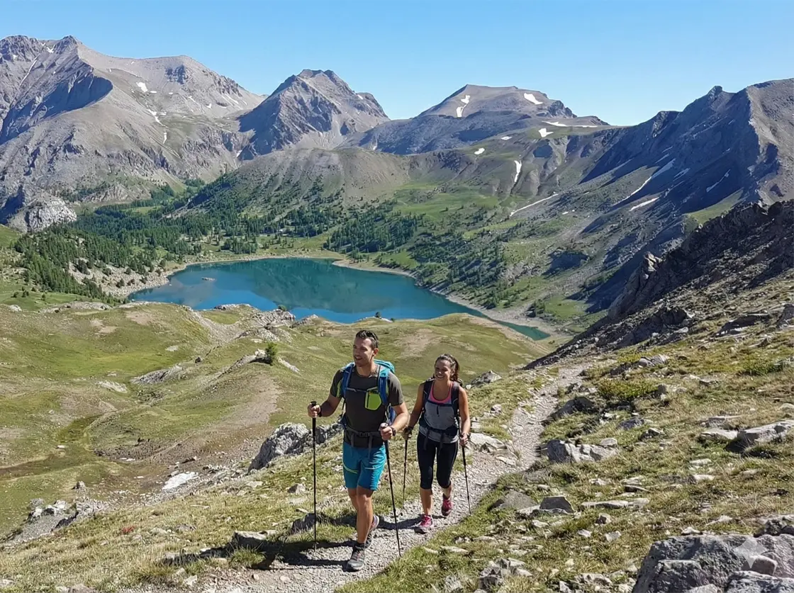 Hikers on the Lac d'Allos trail