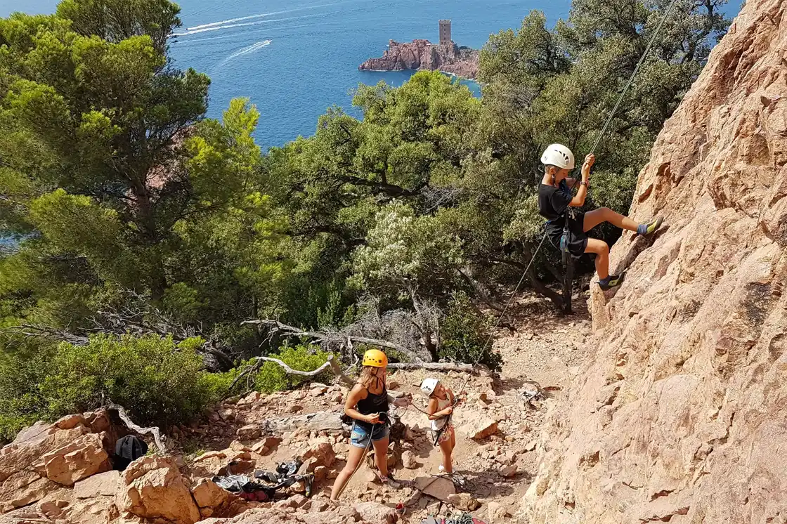 Rock climbing in the Estérel Massif, France
