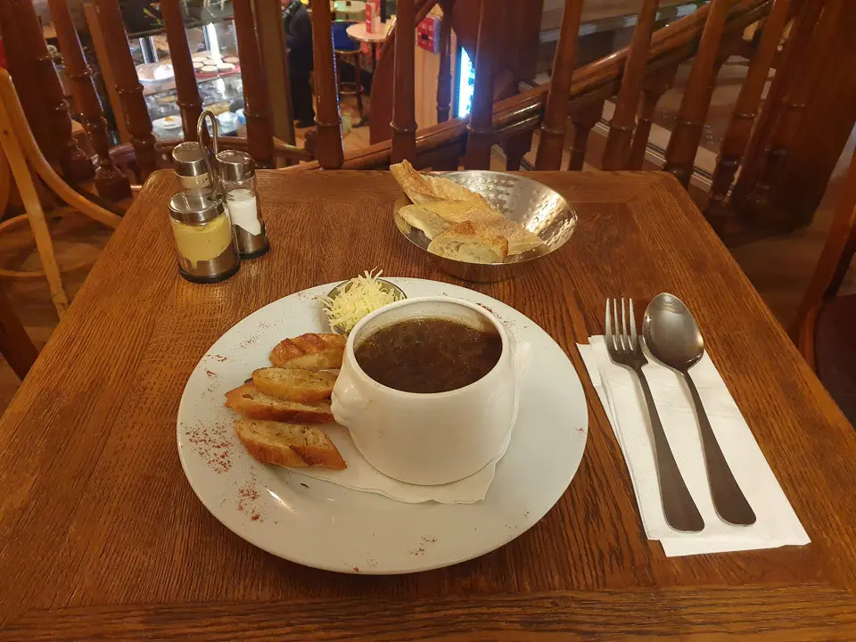 Les Deux Savoie brasserie near Gare de Lyon Paris