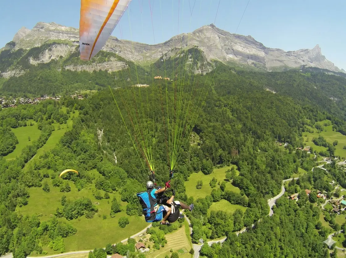 Tandem paragliding in the Chamonix Valley